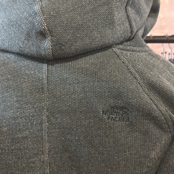 Northface long light weight Women's Hooded Jacket - Dionne Plush Coat EUC - Picture 8 of 17